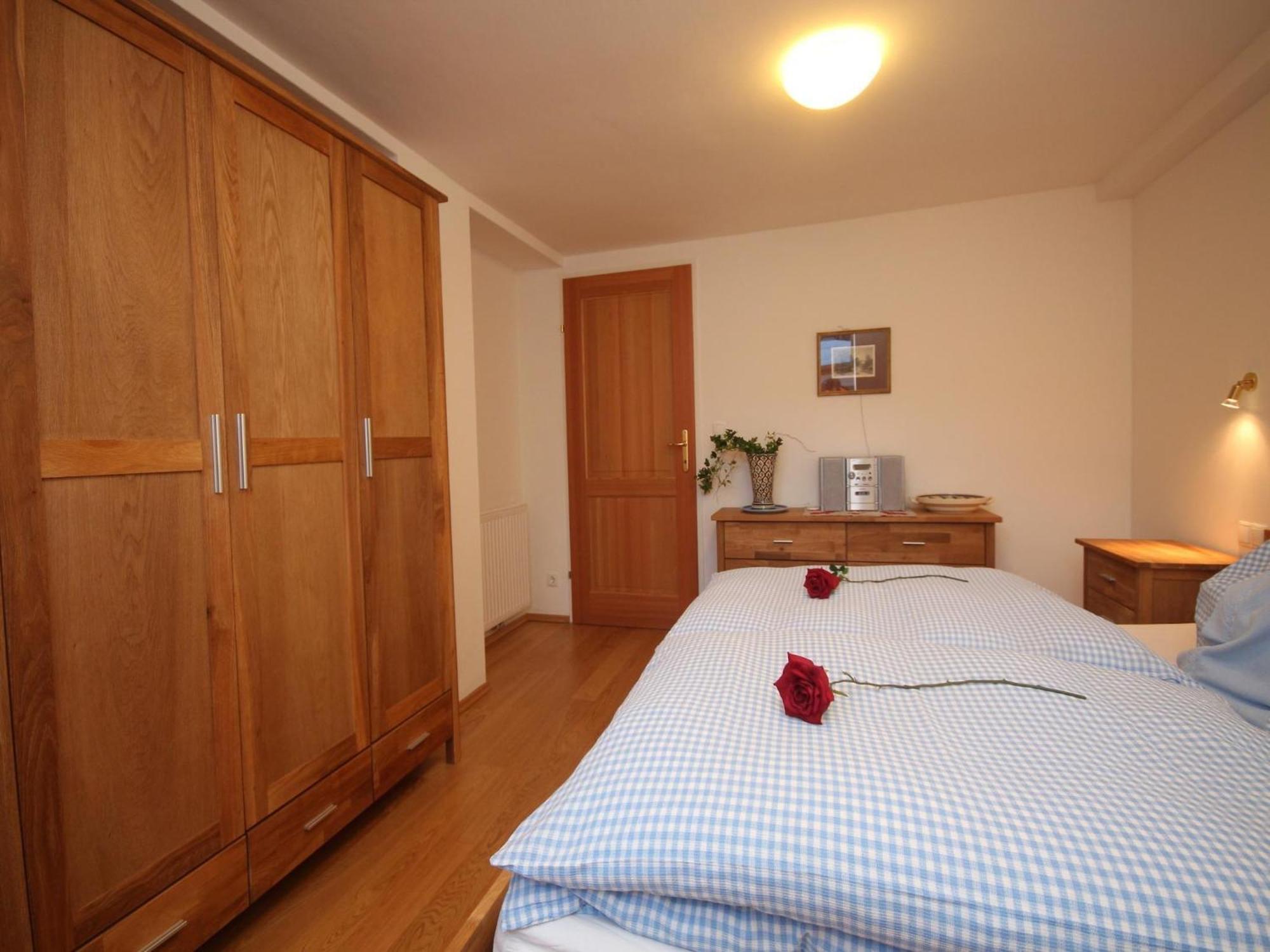 Apartment Near The Hahnenkamm Cable Car Kitzbuhel Luaran gambar